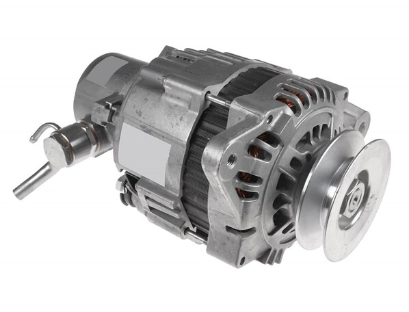 ALTERNATORE LRA03141